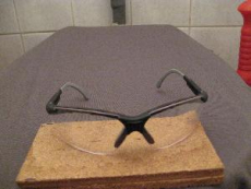 Lövész szemüveg